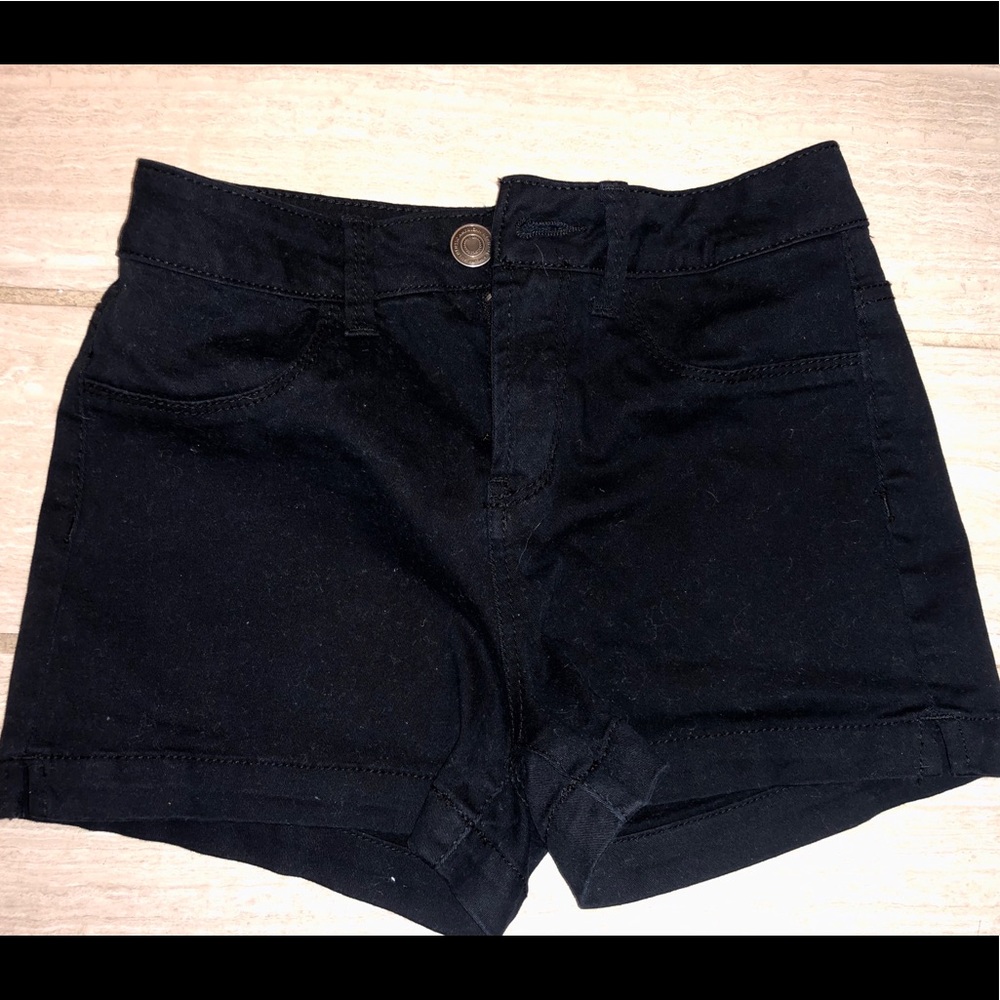 American Heritage (SO) Women’s Black Shorts size 1